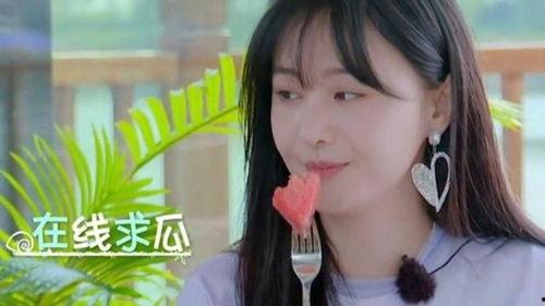 娱乐吃瓜酱小丫头,揭秘娱乐圈幕后故事  第3张