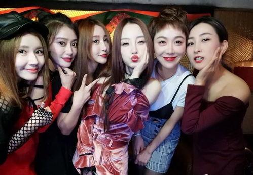 娱乐吃瓜的女配,从娱乐吃瓜到娱乐圈女王  第3张