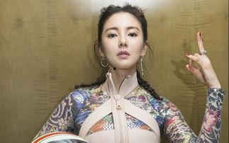 娱乐圈吃瓜总汇,揭秘明星幕后故事与热点事件 第1张 娱乐圈吃瓜总汇,揭秘明星幕后故事与热点事件 第1张