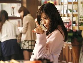 娱乐吃瓜女配图片,吃瓜群众的甜蜜复仇记  第2张