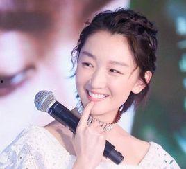 娱乐吃瓜君周冬雨,娱乐圈的“吃瓜”女王，揭秘明星幕后故事  第3张