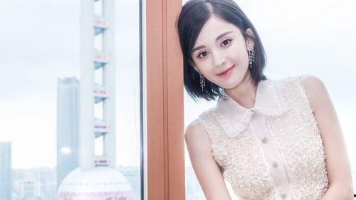 娱乐吃瓜姐娜扎,娱乐圈的瓜田女王，揭秘明星背后的故事  第3张