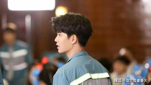 任嘉伦吃瓜娱乐视频,揭秘明星幕后趣事  第3张
