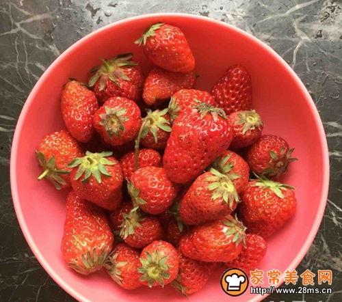 娱乐吃瓜君草莓果酱,娱乐吃瓜君的甜蜜诱惑 第1张 娱乐吃瓜君草莓果酱,娱乐吃瓜君的甜蜜诱惑 第1张