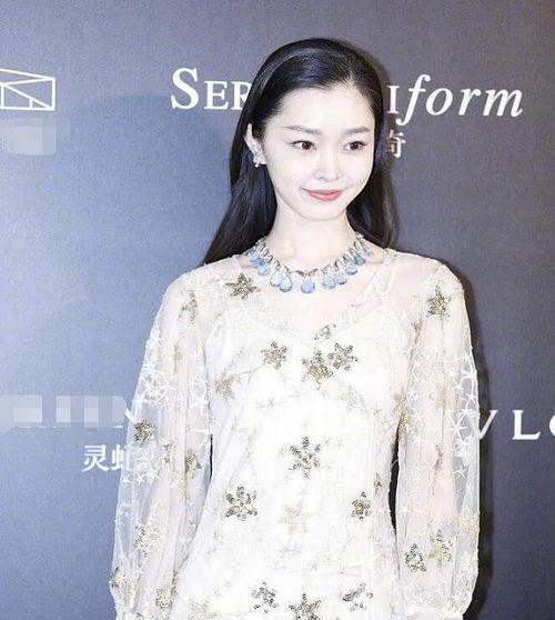 娱乐吃瓜君宋轶,娱乐吃瓜界的“瓜王” 第1张 娱乐吃瓜君宋轶,娱乐吃瓜界的“瓜王” 第1张