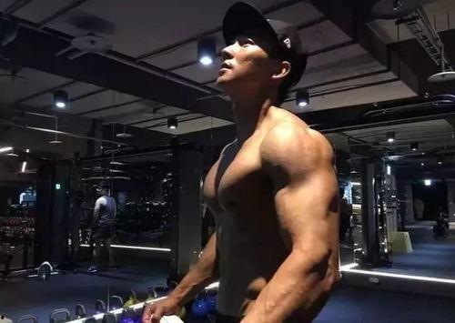 娱乐吃瓜酱肌肉男 第2张 娱乐吃瓜酱肌肉男 第2张