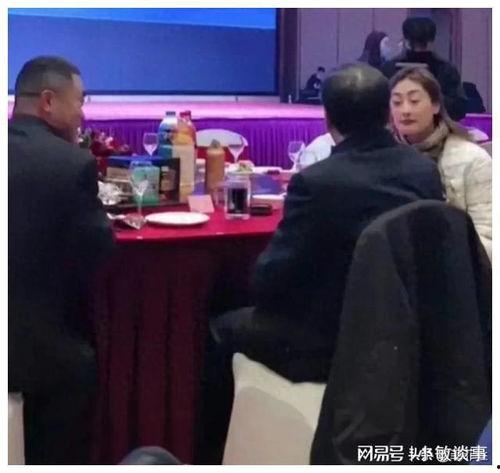 娱乐吃瓜阿姨视频大全,揭秘娱乐圈幕后故事与趣味瞬间 第2张 娱乐吃瓜阿姨视频大全,揭秘娱乐圈幕后故事与趣味瞬间 第2张