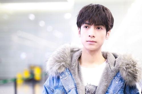罗云熙娱乐吃瓜,揭秘明星幕后真相 第1张 罗云熙娱乐吃瓜,揭秘明星幕后真相 第1张