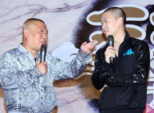 娱乐吃瓜曹云金,从喜剧明星到娱乐吃瓜达人的华丽转身 第2张 娱乐吃瓜曹云金,从喜剧明星到娱乐吃瓜达人的华丽转身 第2张
