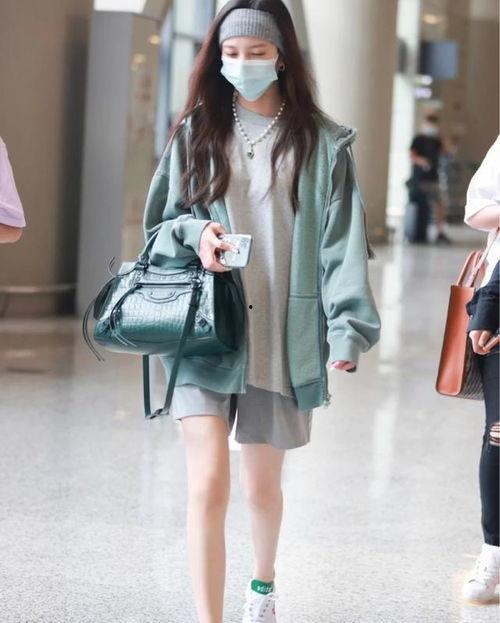 娱乐吃瓜君宋妍霏,娱乐吃瓜界的时尚宠儿 第2张 娱乐吃瓜君宋妍霏,娱乐吃瓜界的时尚宠儿 第2张