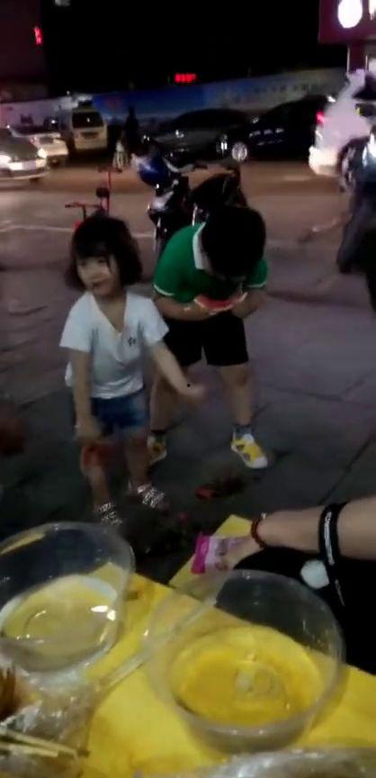 娱乐吃瓜酱甘拜下风,揭秘甘拜下风背后的故事 第2张 娱乐吃瓜酱甘拜下风,揭秘甘拜下风背后的故事 第2张