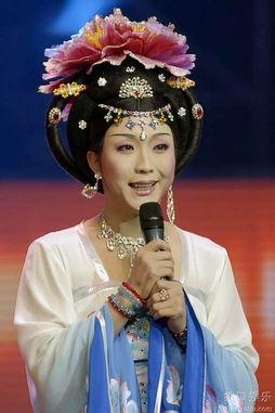 娱乐吃瓜酱李玉刚,娱乐吃瓜酱的跨界传奇 第2张 娱乐吃瓜酱李玉刚,娱乐吃瓜酱的跨界传奇 第2张