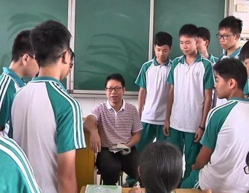 上课传纸条吃瓜娱乐,揭秘学生们的“吃瓜”娱乐时光 第3张 上课传纸条吃瓜娱乐,揭秘学生们的“吃瓜”娱乐时光 第3张
