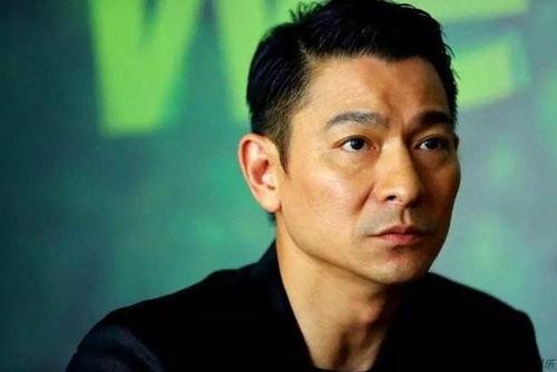 娱乐吃瓜刘德华微博,娱乐圈最新热点揭秘! 第2张 娱乐吃瓜刘德华微博,娱乐圈最新热点揭秘! 第2张