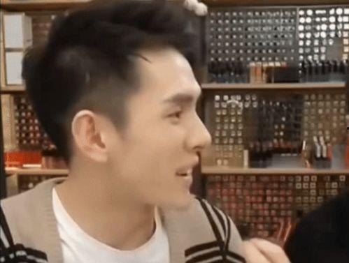 娱乐新吃瓜郭老师,揭秘娱乐圈幕后故事  第2张