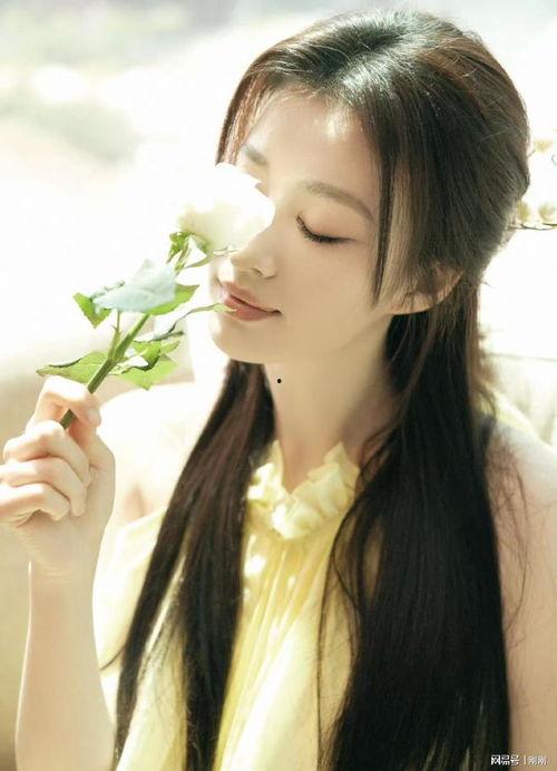 娱乐吃瓜王楚然,娱乐吃瓜界的风云人物 第1张 娱乐吃瓜王楚然,娱乐吃瓜界的风云人物 第1张