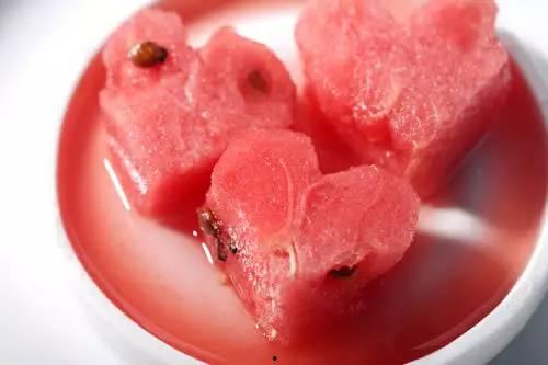 娱乐吃瓜酱雪玫瑰,娱乐吃瓜酱的甜蜜诱惑 第3张 娱乐吃瓜酱雪玫瑰,娱乐吃瓜酱的甜蜜诱惑 第3张