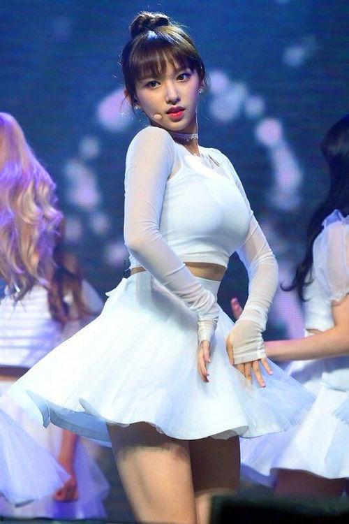 娱乐吃瓜酱程潇,娱乐吃瓜酱的甜蜜诱惑 第3张 娱乐吃瓜酱程潇,娱乐吃瓜酱的甜蜜诱惑 第3张