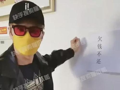 娱乐吃瓜小花和狗仔,小花与狗仔的甜蜜“追逐”记  第3张