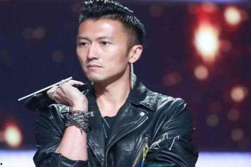 娱乐吃瓜记者是谁 第3张 娱乐吃瓜记者是谁 第3张