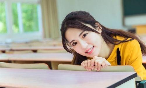 娱乐吃瓜君大学女孩,揭秘校园里的欢乐与八卦  第3张