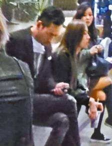 娱乐吃瓜小三事件,揭秘吃瓜小三事件背后的真相 第3张 娱乐吃瓜小三事件,揭秘吃瓜小三事件背后的真相 第3张